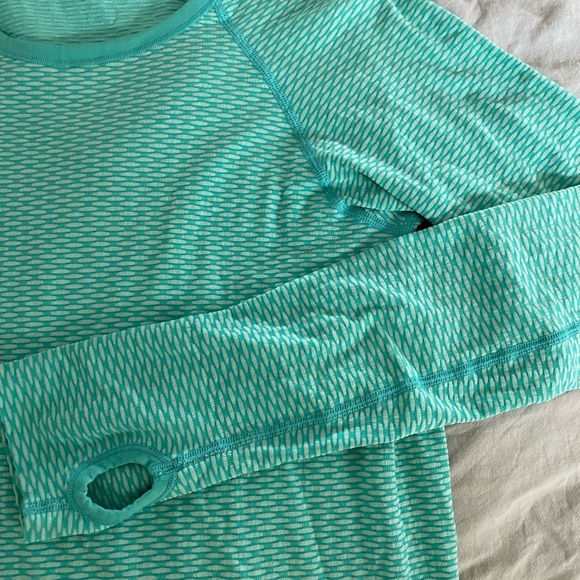 Workout clothes - Picture 8 of 8